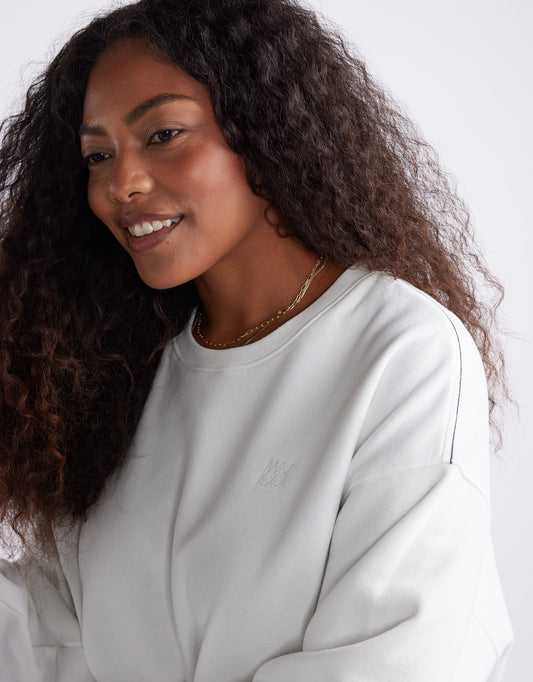 & Co. The Monogram Lounger Fleece Crew White (White)