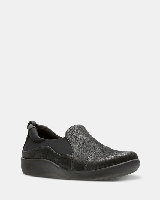 Sillian Paz Black