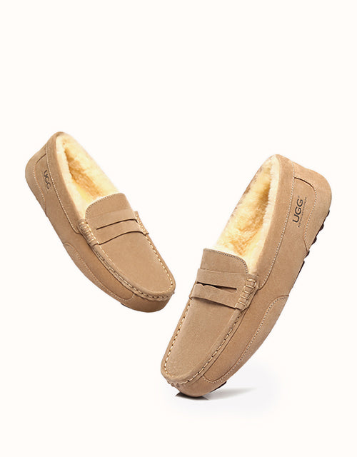 AUSTRALIAN SHEPHERD® Men Moccasins (Chestnut)