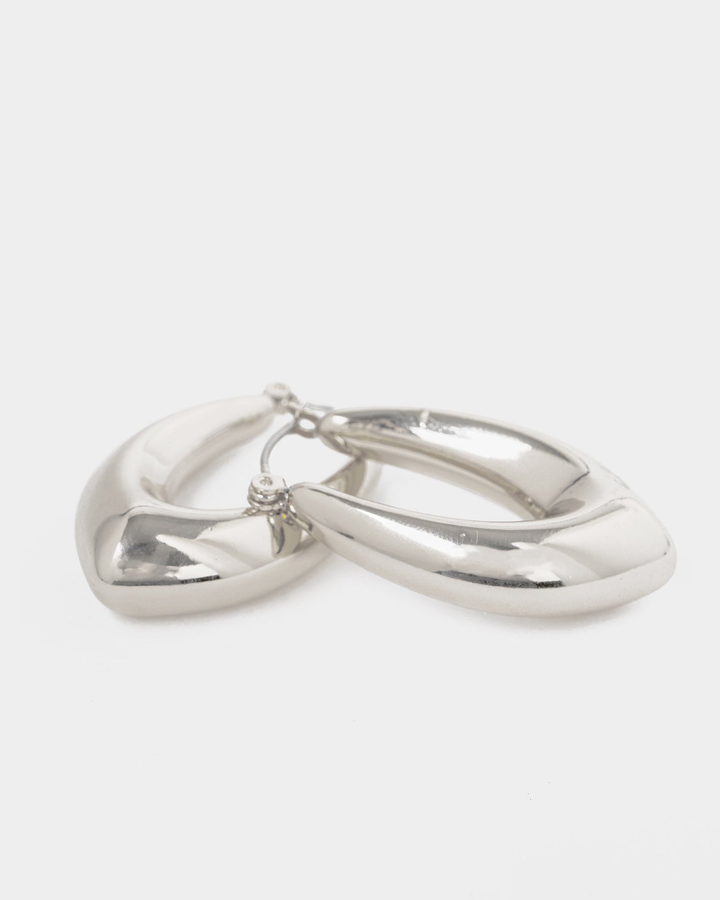 Colette by Colette Hayman Pointed Style Hoop Earrings (Silver)