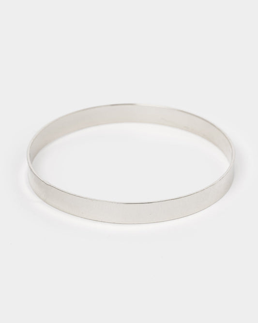 Colette Thick Metal Bangle Bracelet (Silver)