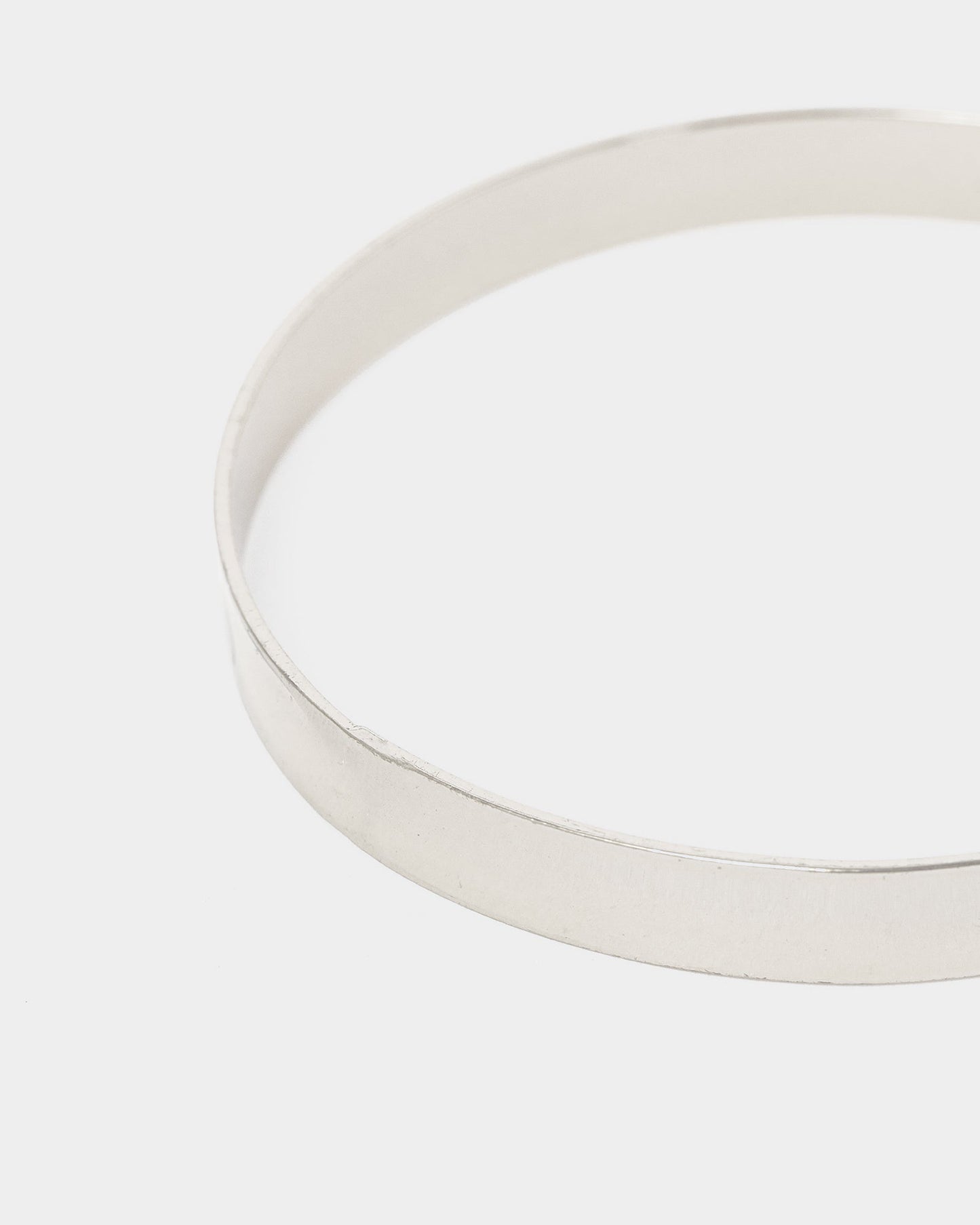 Colette by Colette Hayman Thick Metal Bangle Bracelet (Silver)