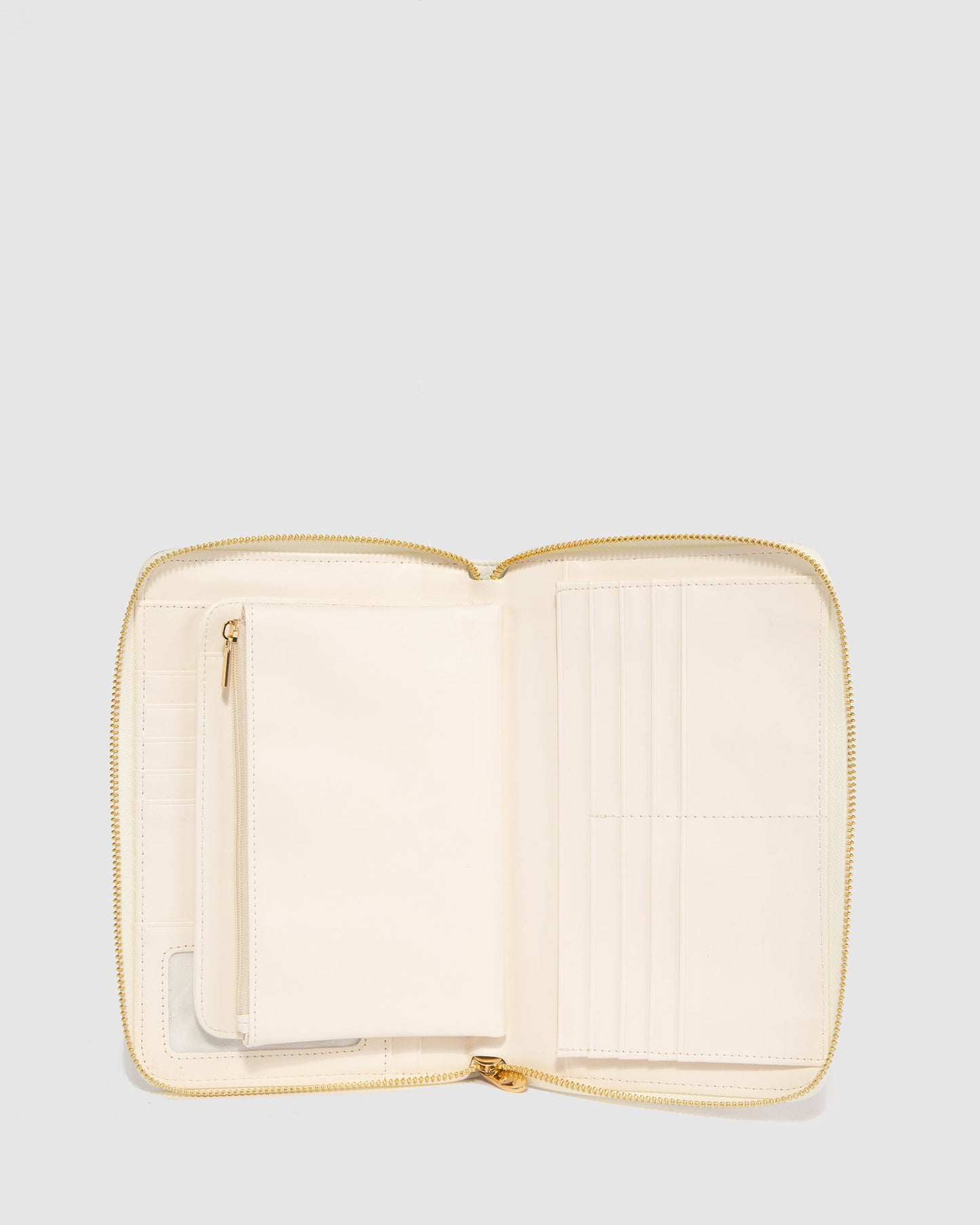 Colette by Colette Hayman Suzanah Travel Wallet (White)