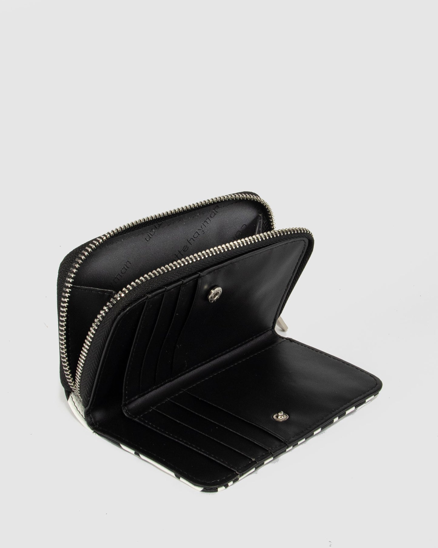 Colette by Colette Hayman Tiana Plate Wallet (Zebra)