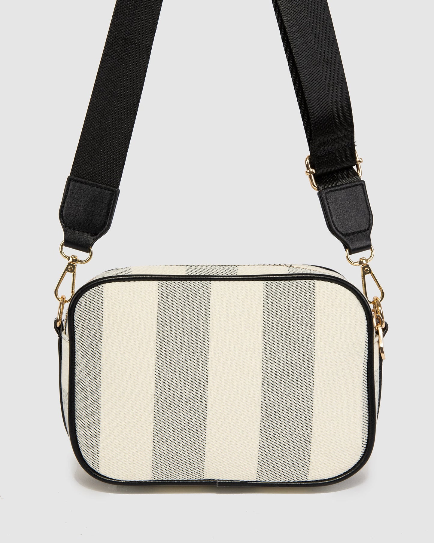 Colette by Colette Hayman Selina Canvas Crossbody (Black)