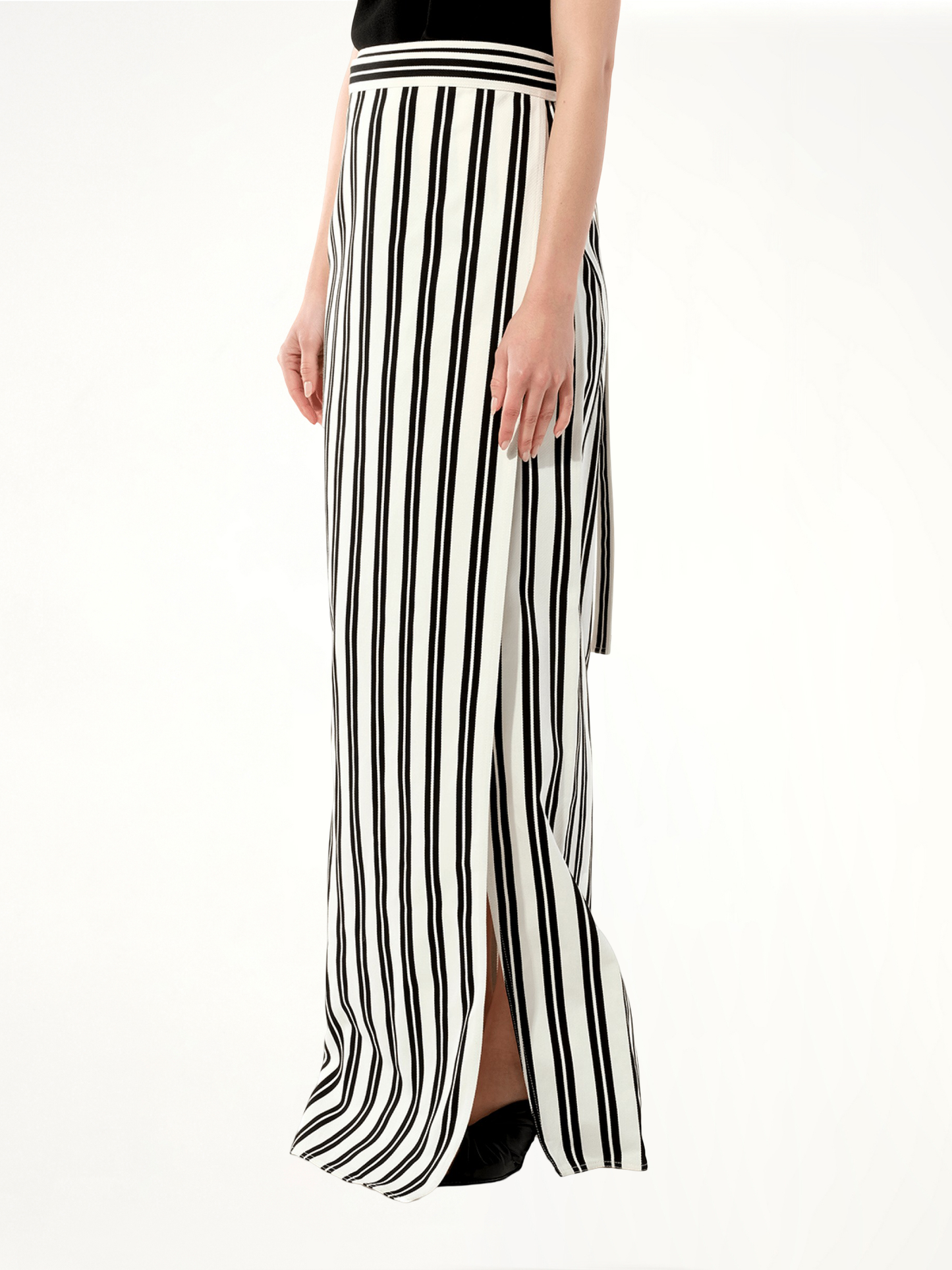 BALENCIAGA Chilie Skirt (Black)