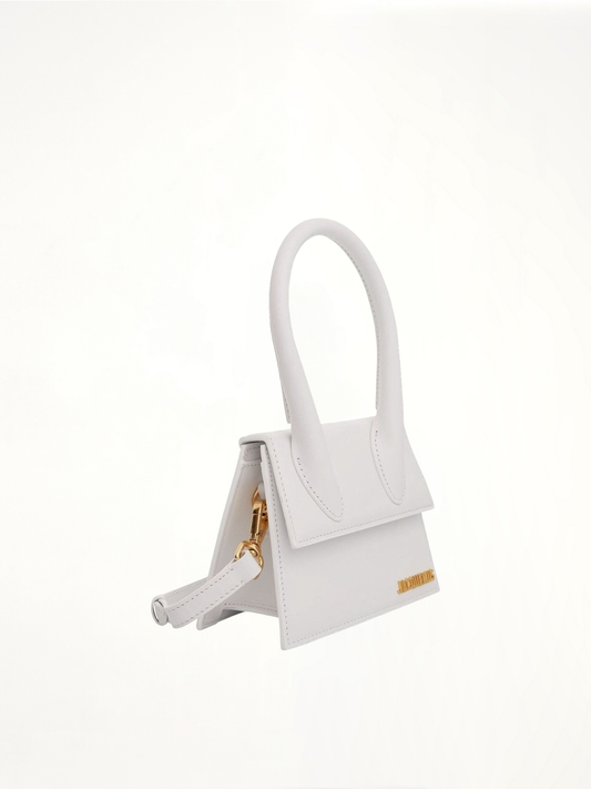JACQUEMUS Le Chiquito Moyen Leather Bag (White)