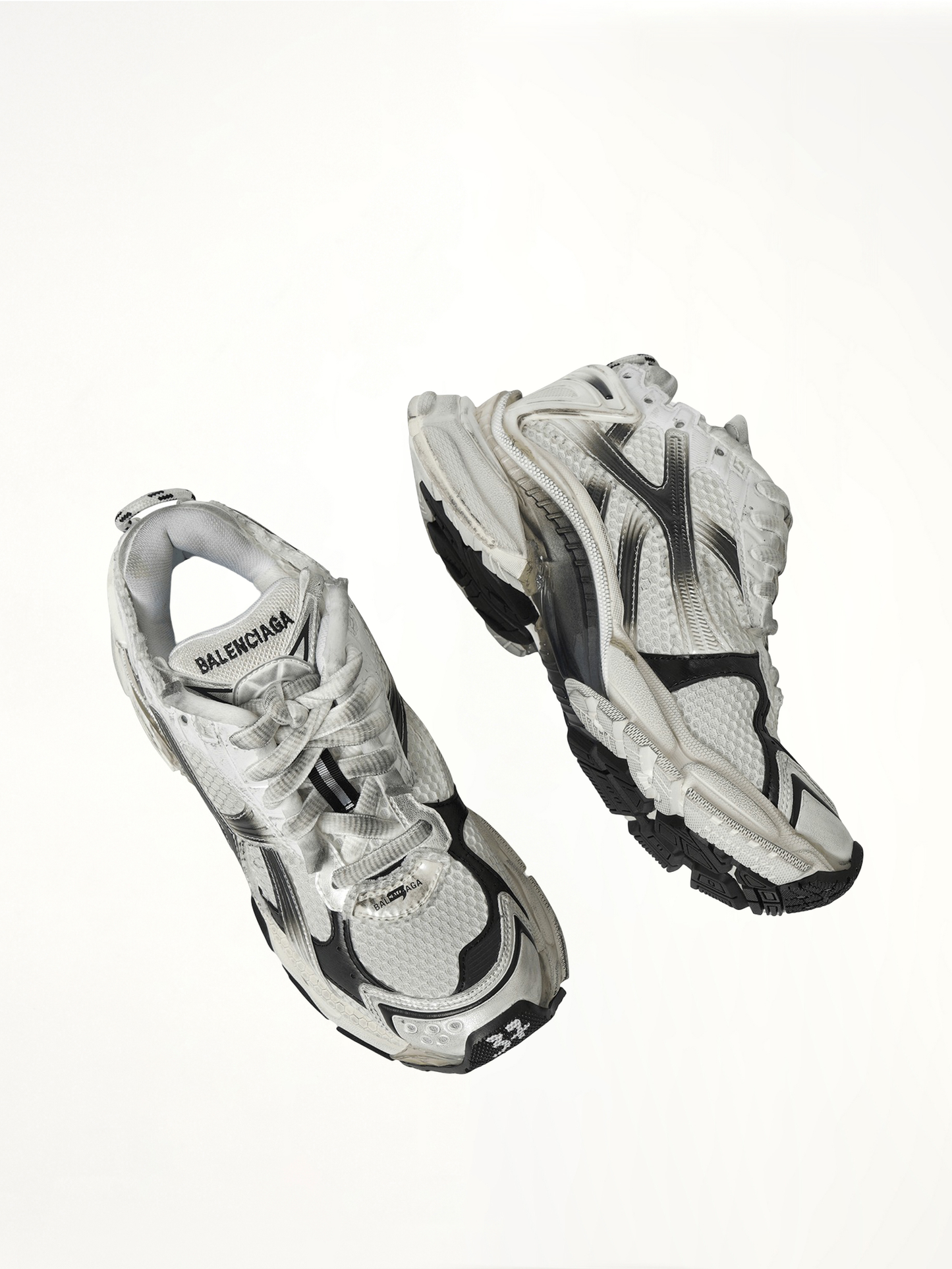 BALENCIAGA Runner Gradient Sneaker (White)