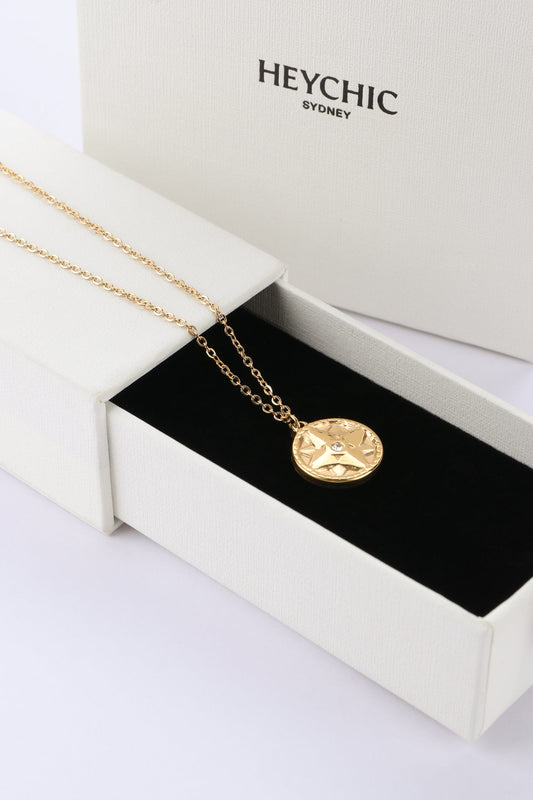 Heychic Aurelia Star Necklace (Gold)
