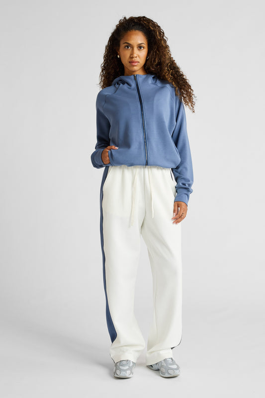 Soft Essentials Cropped Hoodie (Blue)