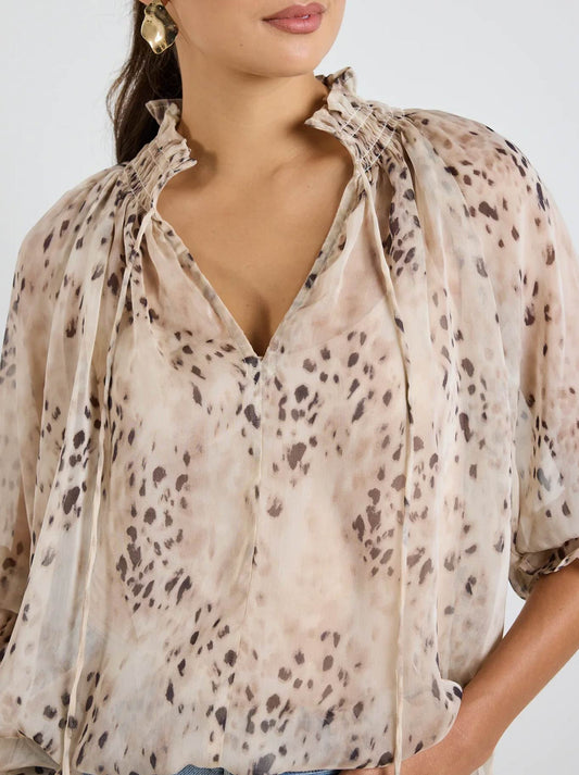 AMONG THE BRAVE ODYSSEY SHIRRED TOP (Leopard)