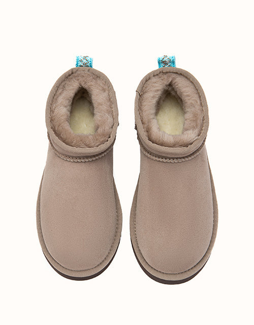 Ugg AUSTRALIAN SHEPHERD® Ultra Mini Mora Boots (Taupe)
