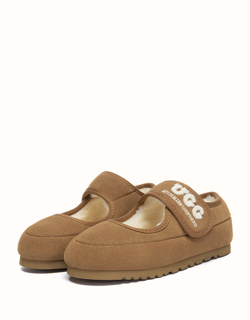 Ugg AUSTRALIAN SHEPHERD® Velvi Kids Mary Jane Slippers (Chestnut)