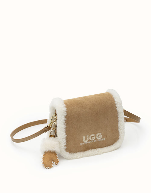 Ugg AUSTRALIAN SHEPHERD® Gloves Keyring (Chestnut)