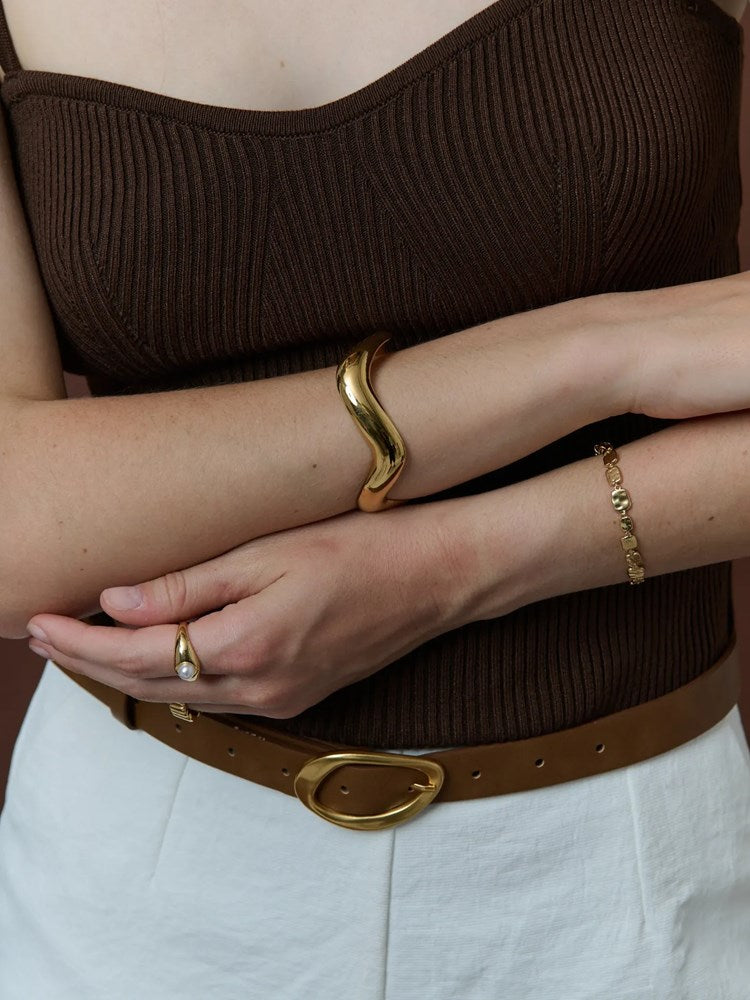 Betty Basics Wavy Slim Adjustable Bangle (Gold)
