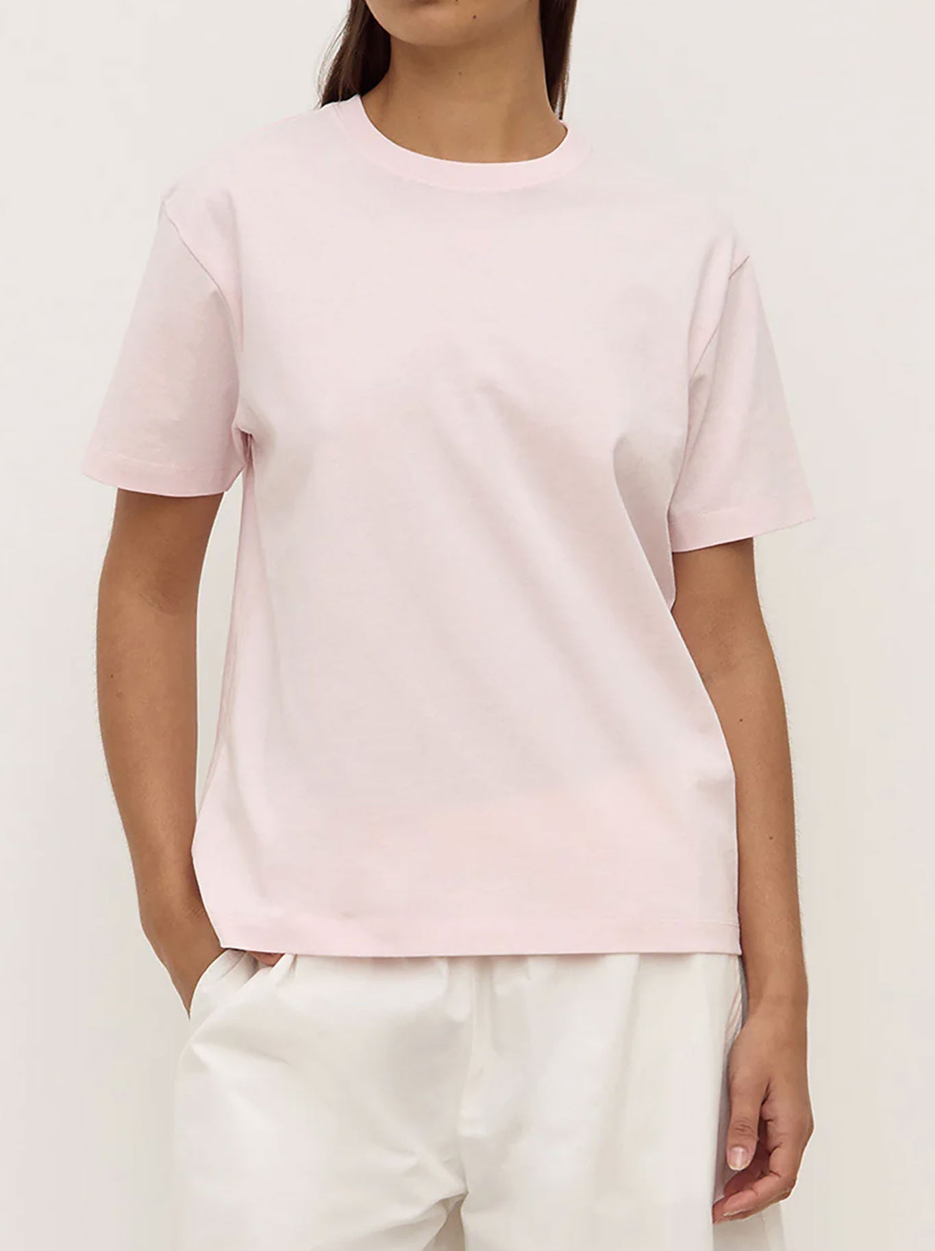 ASSEMBLY LABEL ORGANIC BASE TEE (Black)
