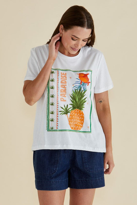 Betty Basics Ellia Crew Tee (Paradise Beach Print)