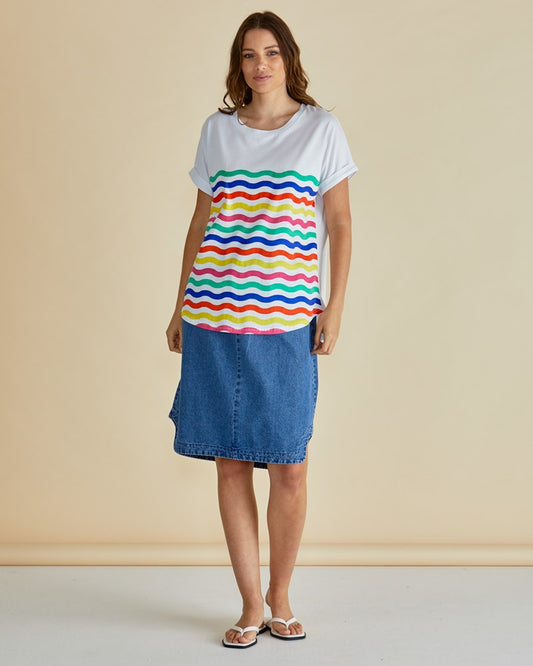 Betty Basics Hailey Short Sleeve Tee (Rainbow Wavy Stripe)