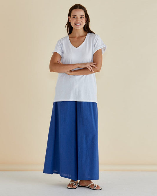 Betty Basics Ayla V-Neck Tee (White)