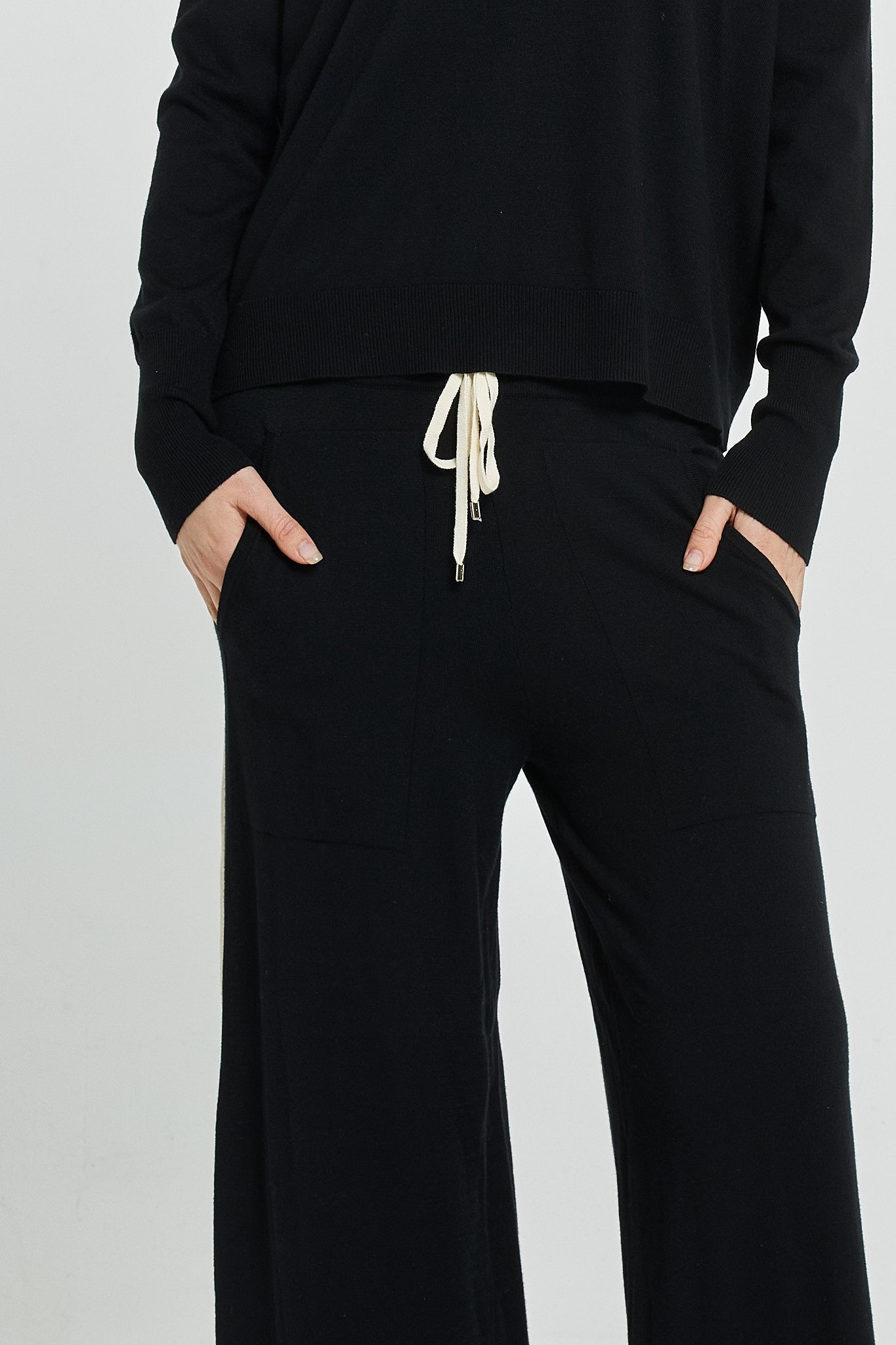 Betty Basics Makenna Knit Pant (Black)