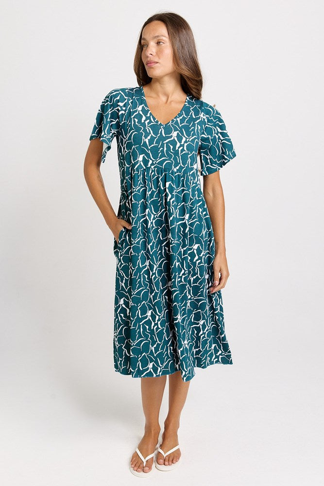 Betty Basics Donna Flutter Sleeve Midi Dress (Teal Petal Print)