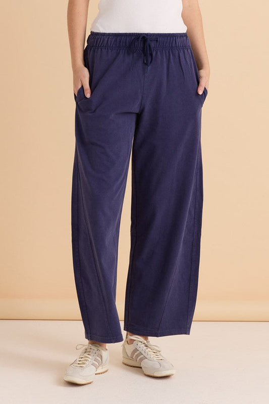 Betty Basics Barrel Leg Sweatpant (Navy)