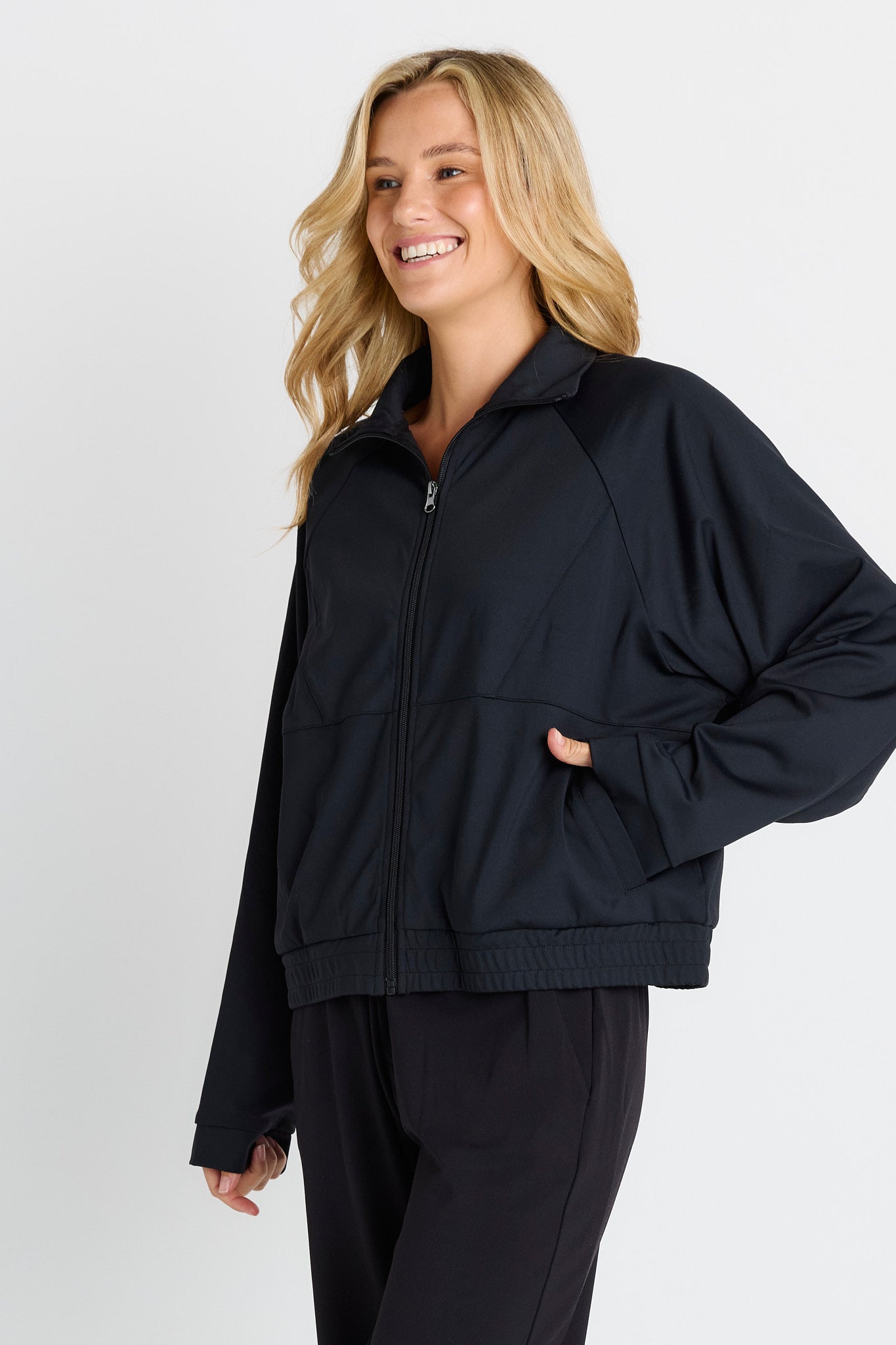 Betty Basics Milla Travel Jacket (Black)