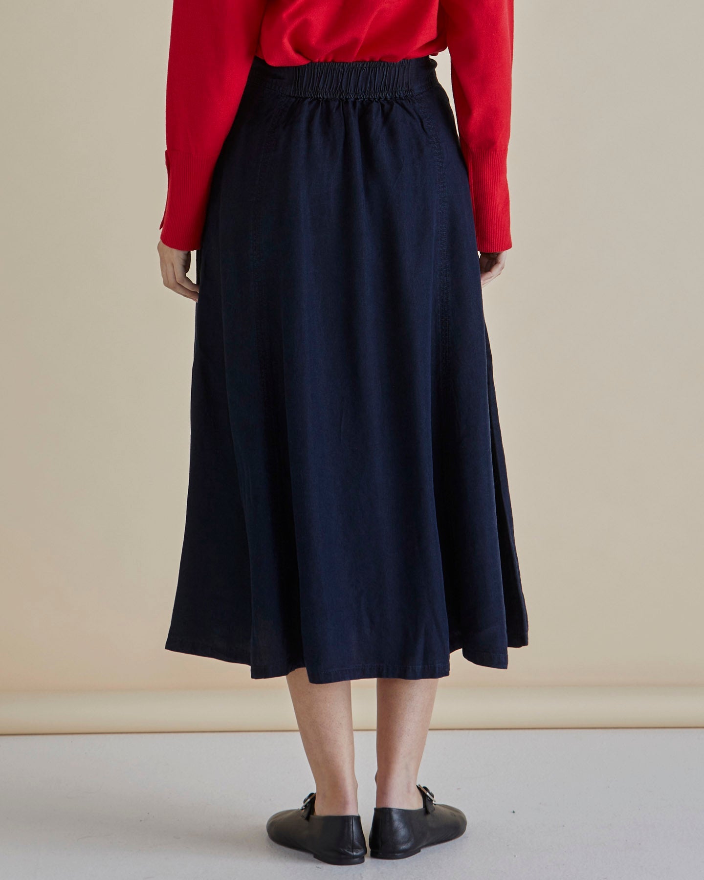 Betty Basics Lola Lyocell Skirt (Dark Vintage Blue)