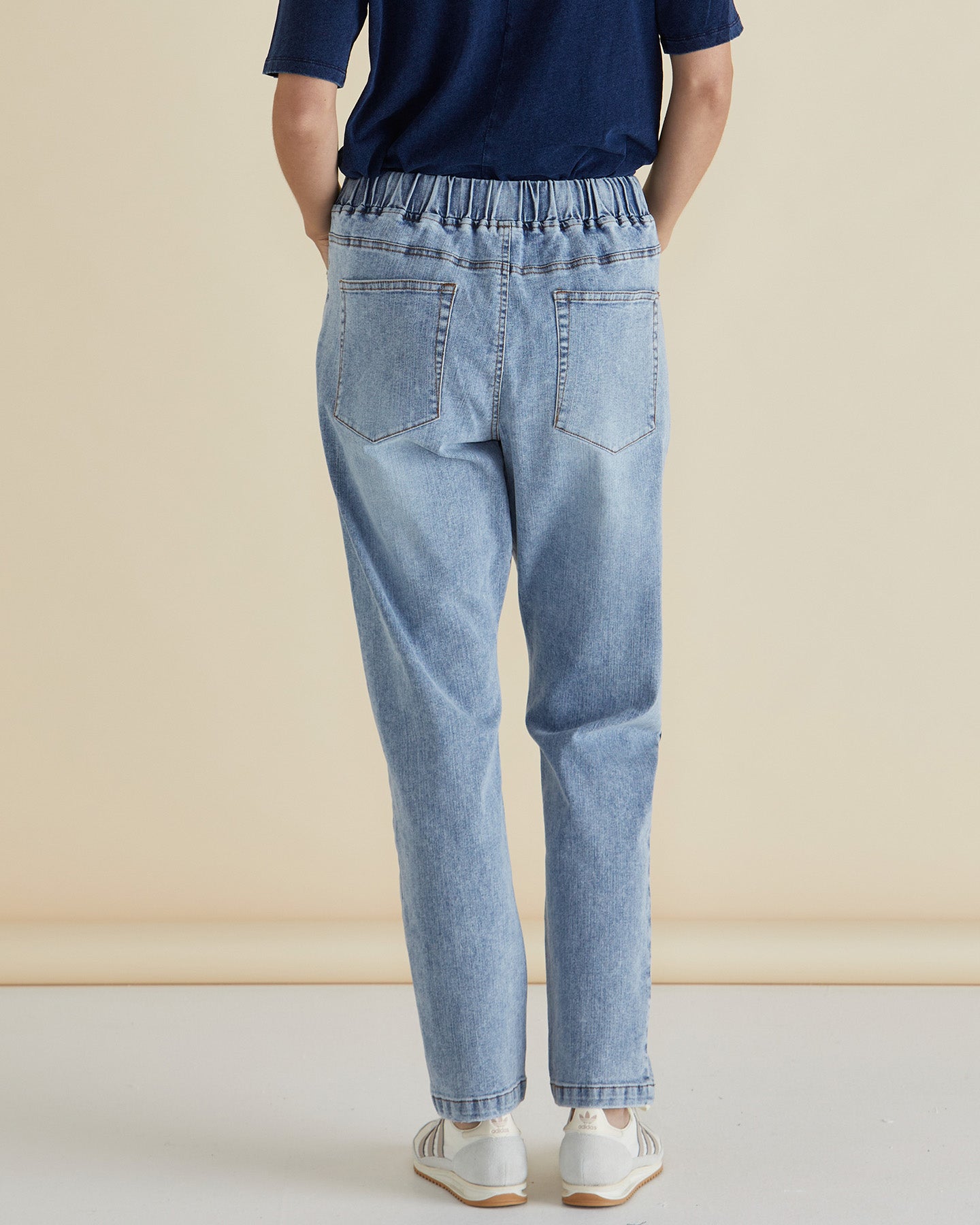 Betty Basics Haven Straight Leg Jean (Light Blue Wash)