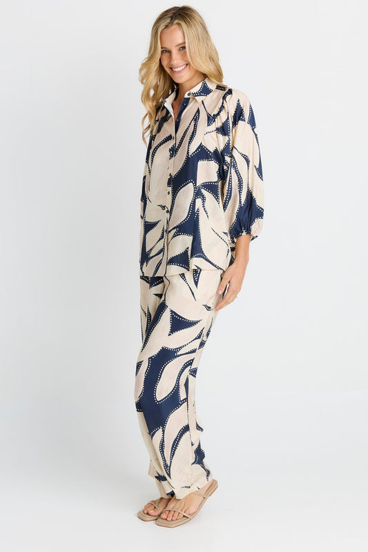 Betty Basics Zander Pant (Navy Floral Print)