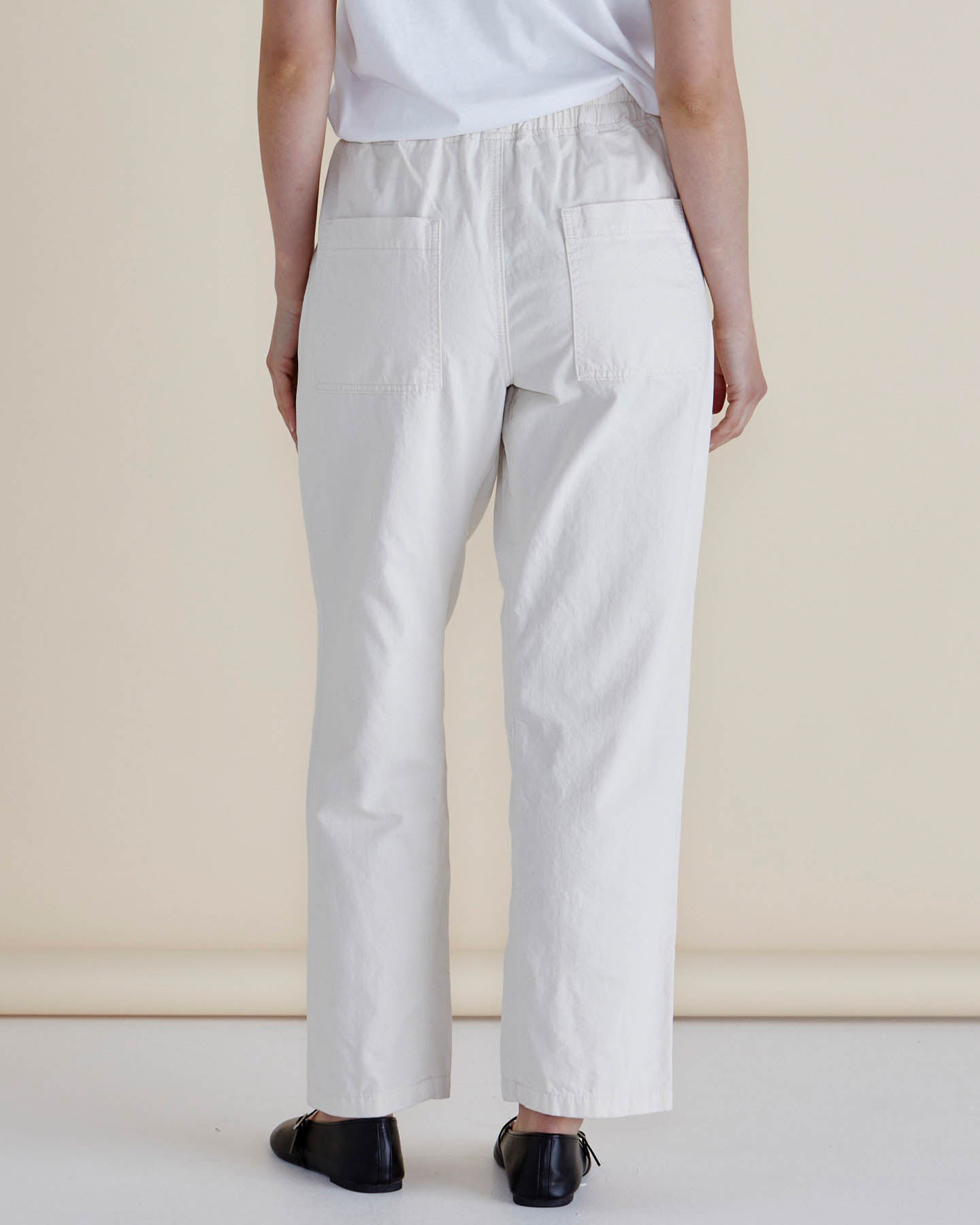 Betty Basics Quinn Cotton Jogger (Dusty White)
