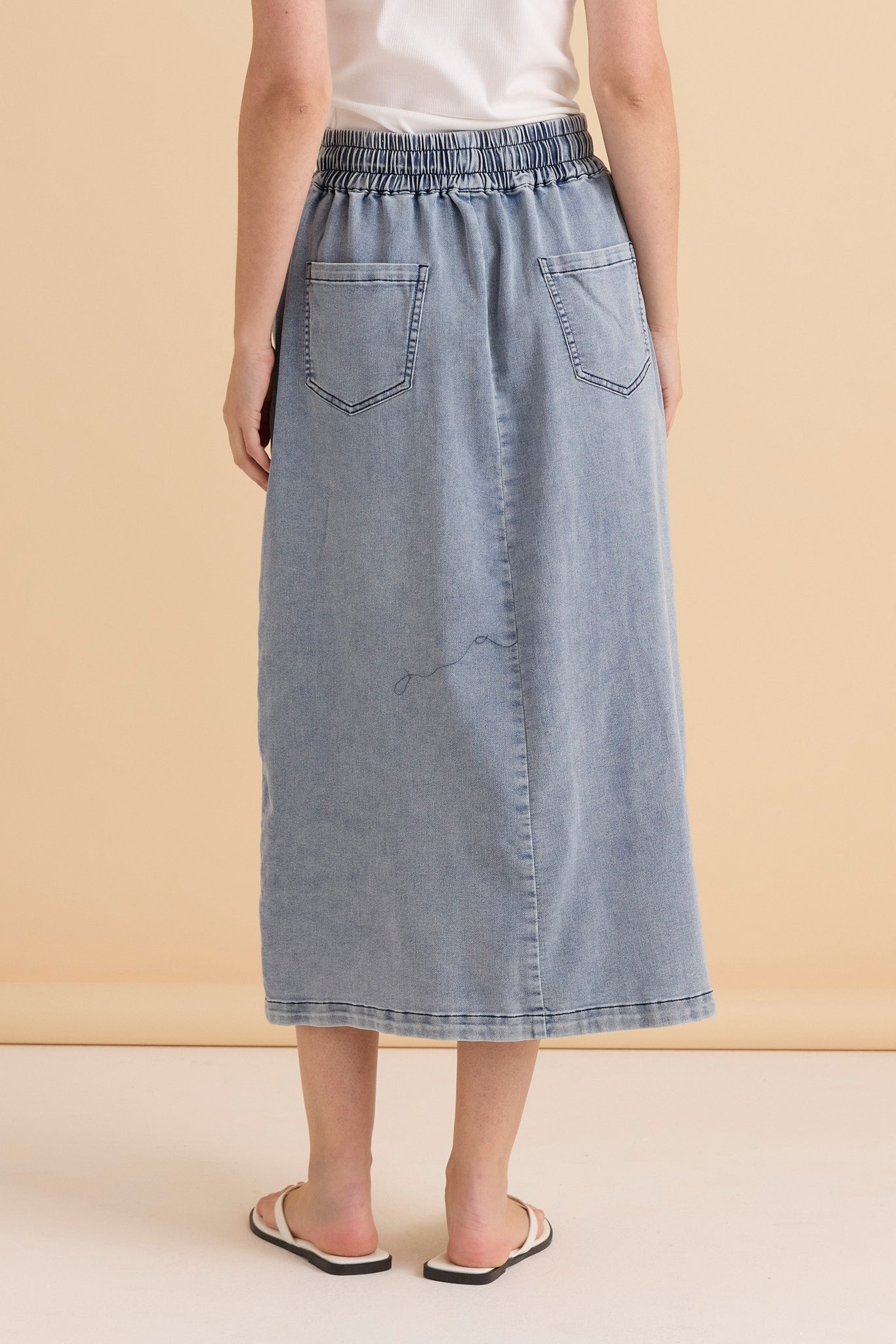 Betty Basics Maxi Jogger Skirt (Light Blue Wash)