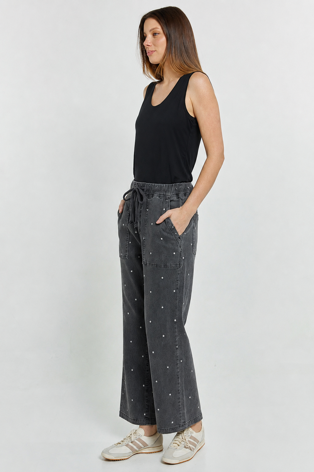 Betty Basics Quinn Stretch Jogger (Star Print)
