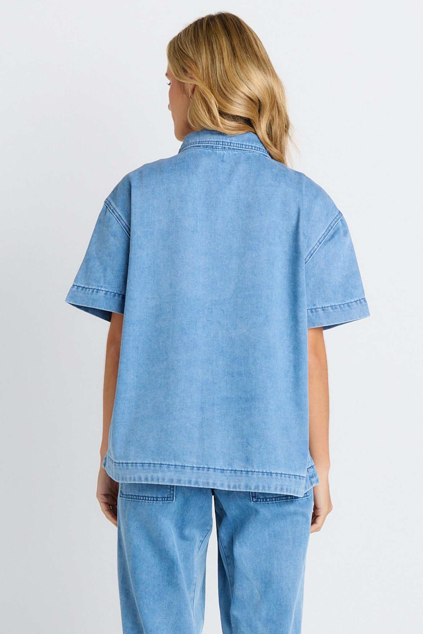 Betty Basics Quinn Cotton Shirt (Blue Medium)