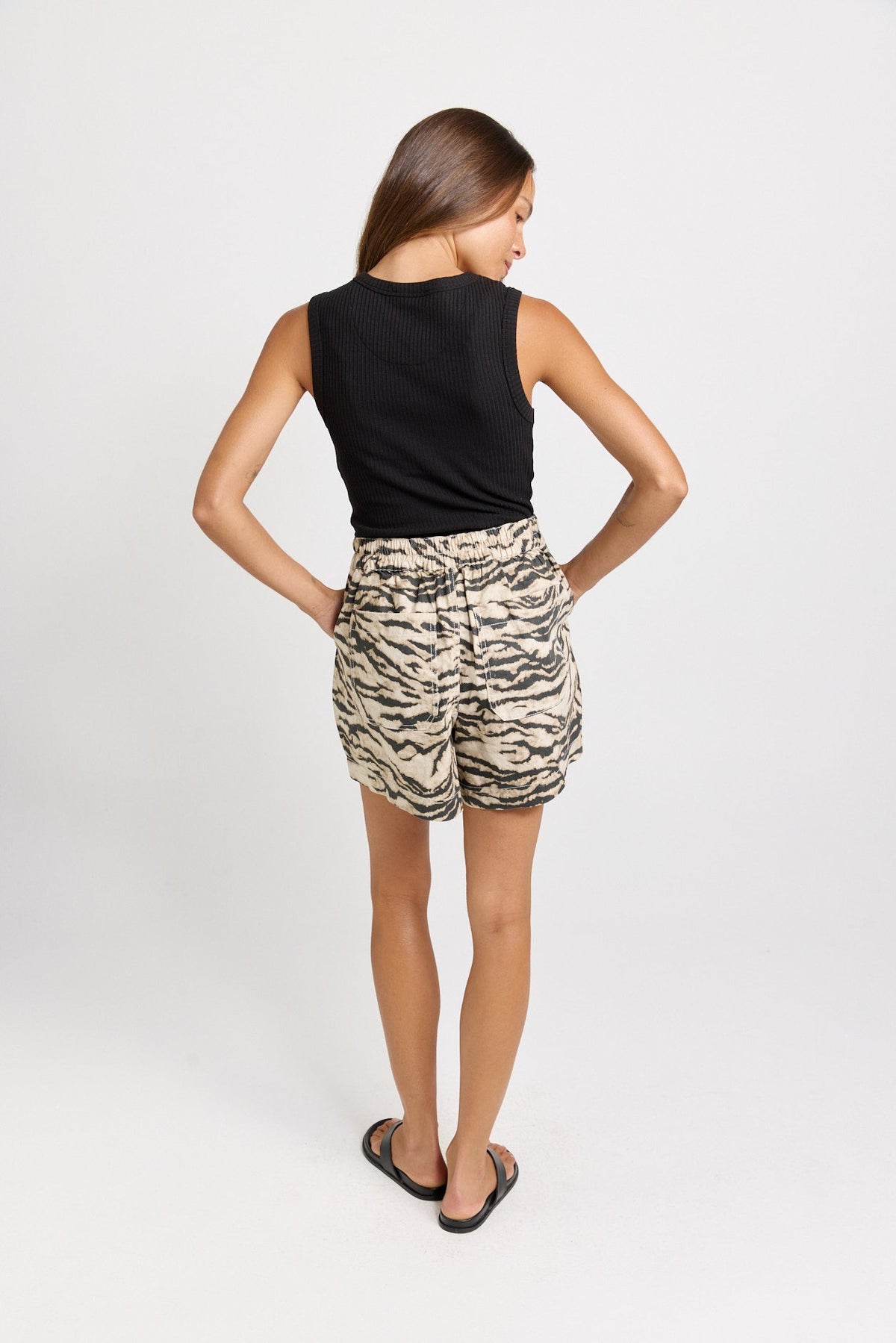 Betty Basics Drew Denim Short (Animal)