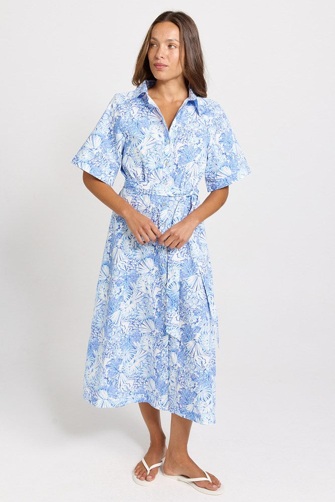 Betty Basics Lucy Cotton Shirt Dress (Blue Shell Print)