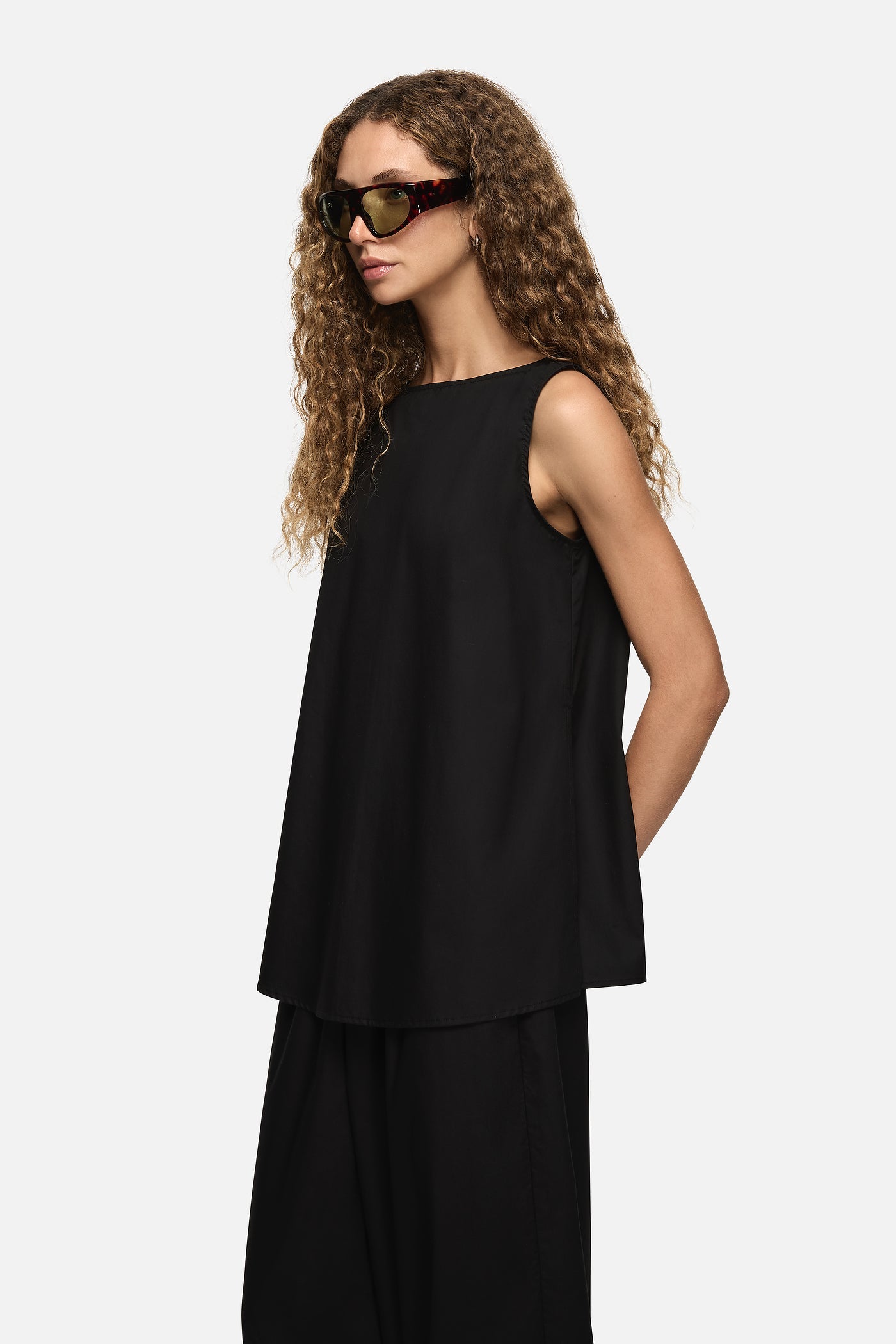 Blanca Studio Yan Top (Black)