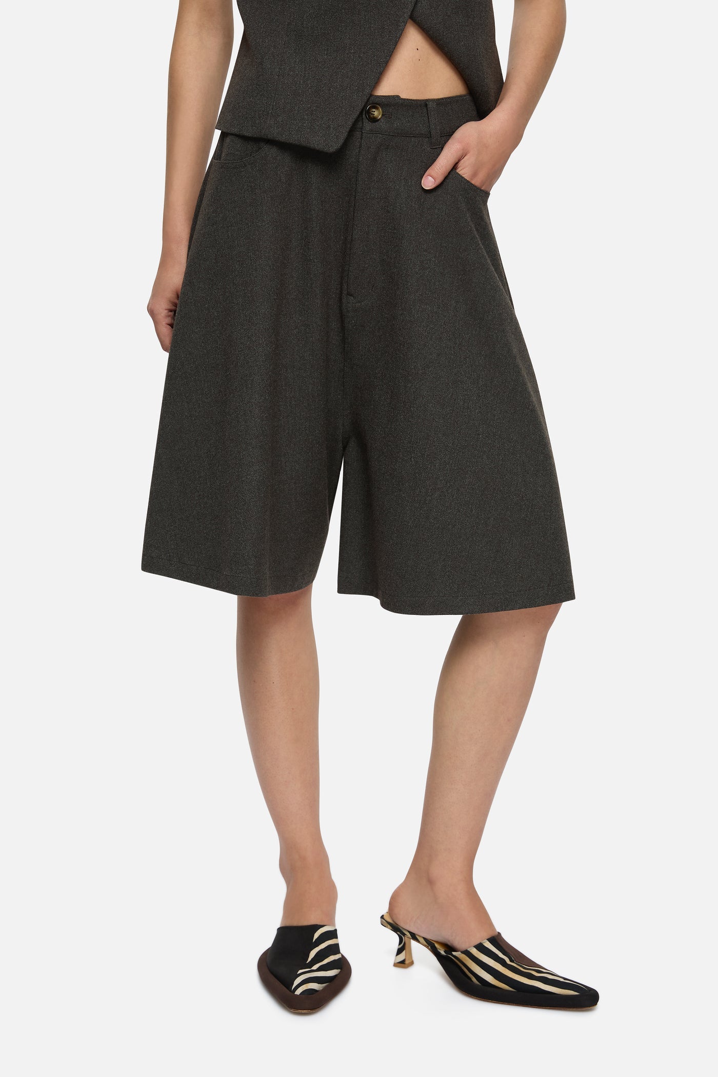 Blanca Studio Jasmine Shorts (Charcoal)