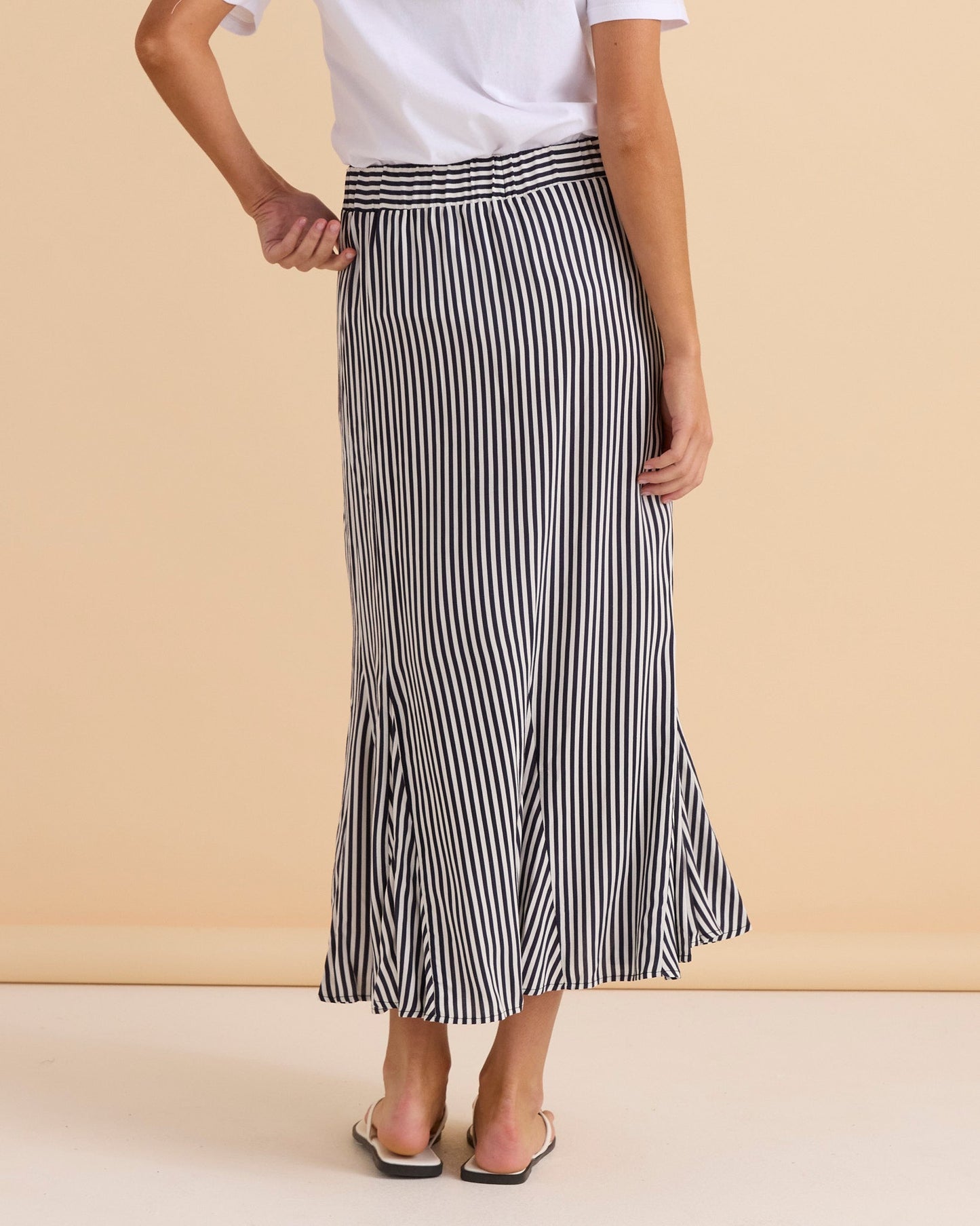 Betty Basics Darla Skirt (Navy Stripe)
