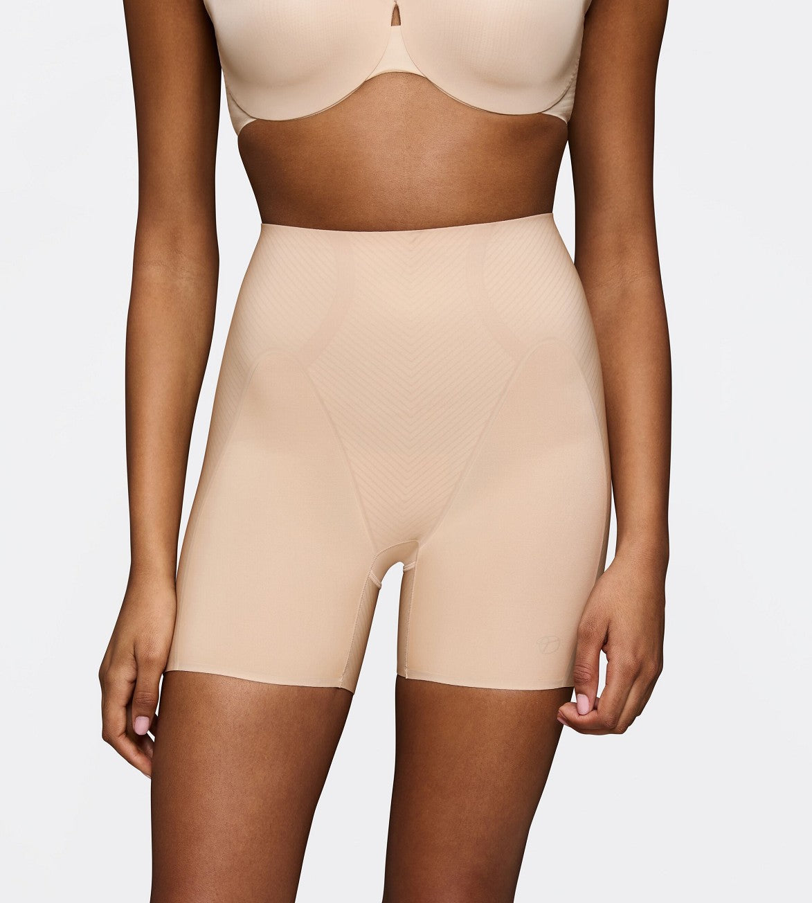 Triumph Body Make Up Illusion Curve Short Brief (Nude Beige)