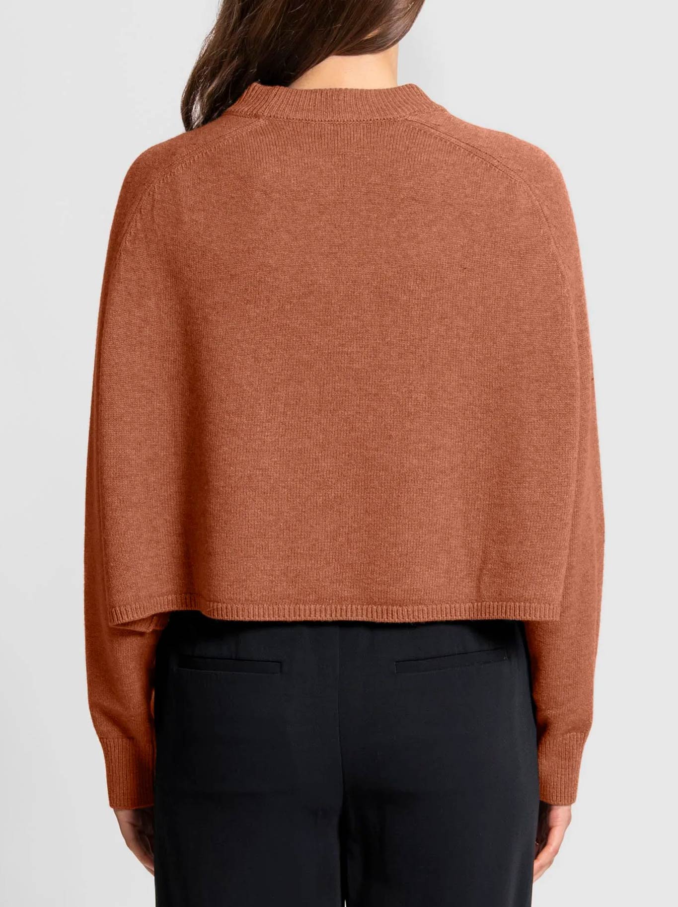 Fields Batwing Saddle Shoulder Pullover (Chestnut)
