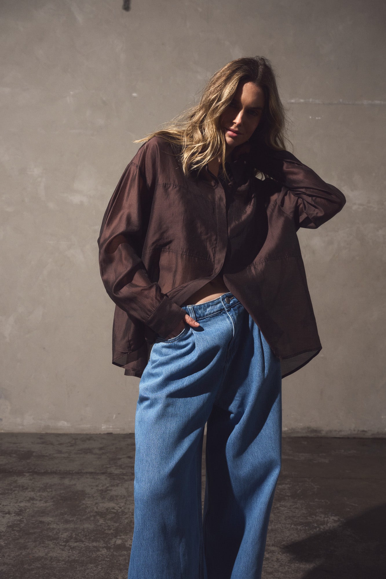 Sass Clothing Val Oversized Shirt (Chocolate)