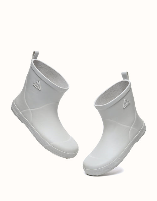 EVERAU® Cora Mini Boots (White)
