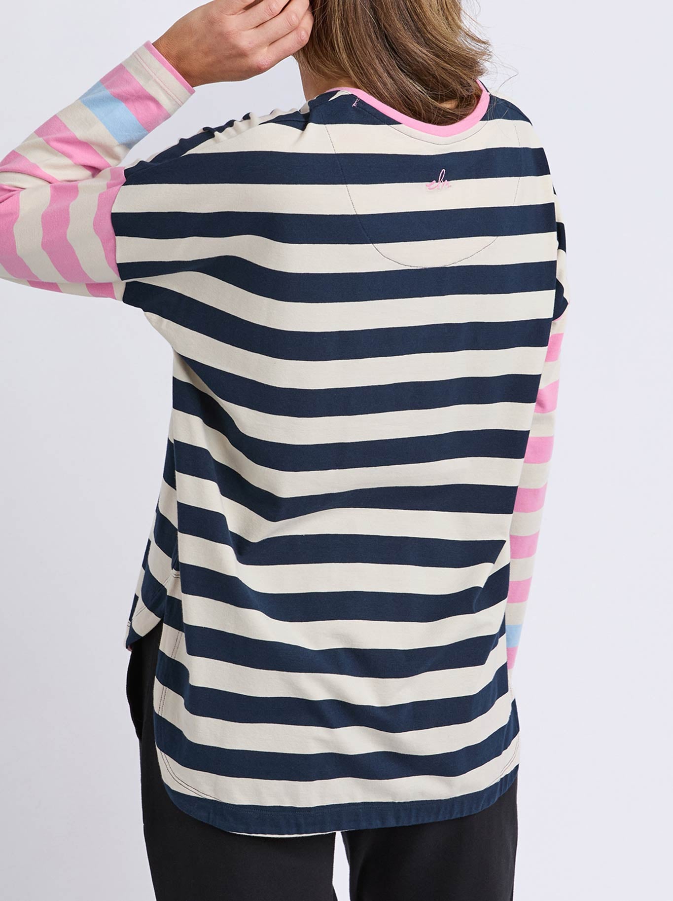 Elm Gaeb Stripe Long Sleeve Tee (White Navy)