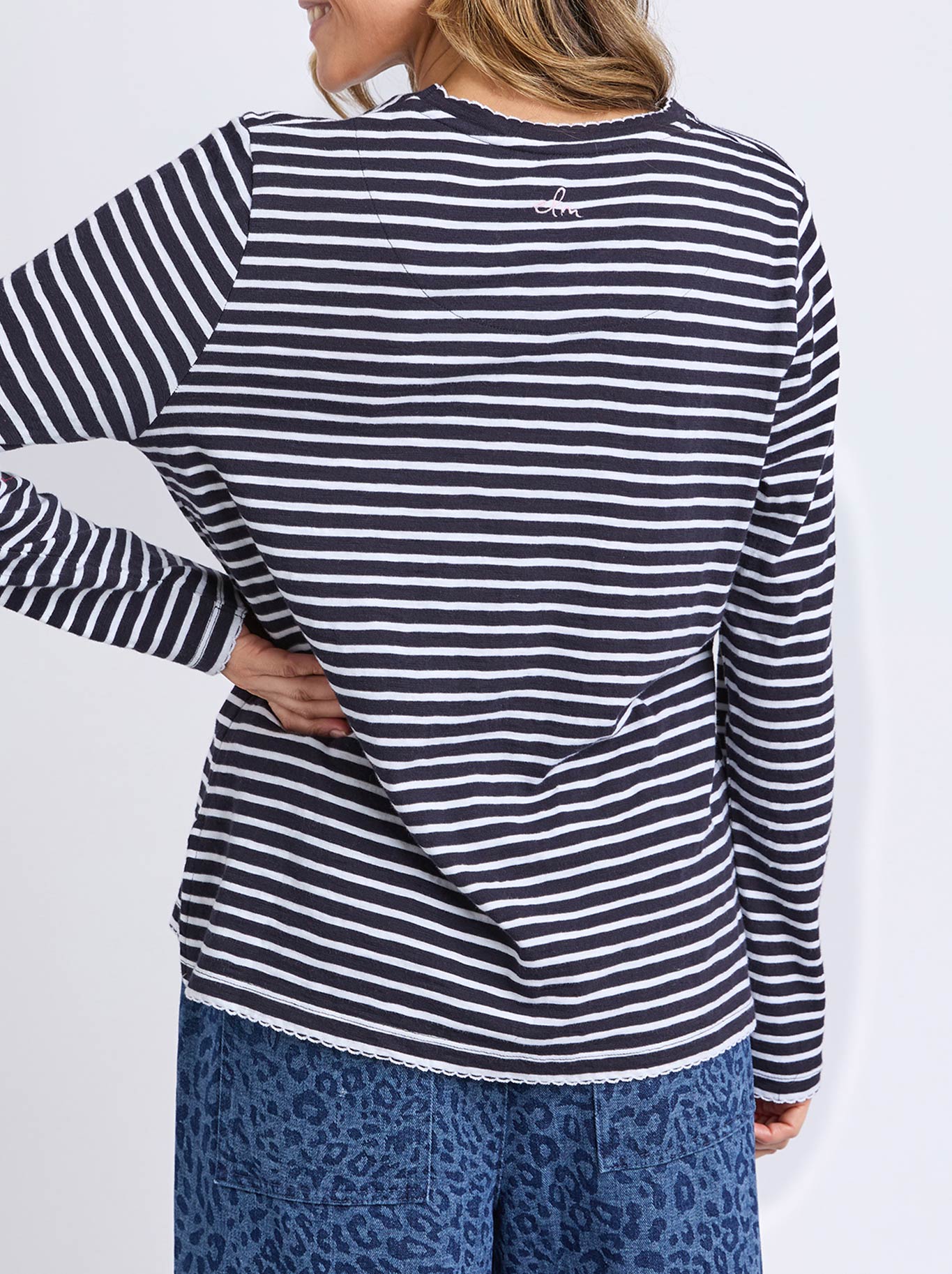 ELM DREA LONG SLEEVE TEE (Navy White Stripe)