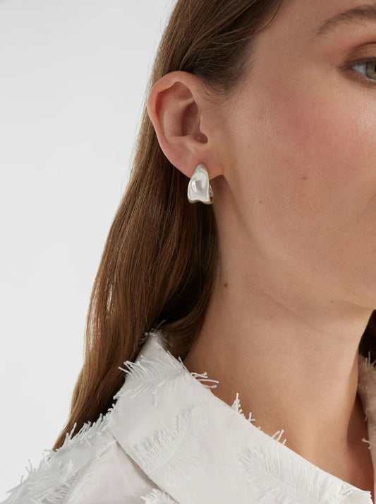 Elk Feven Small Hoop Earring (Gold)