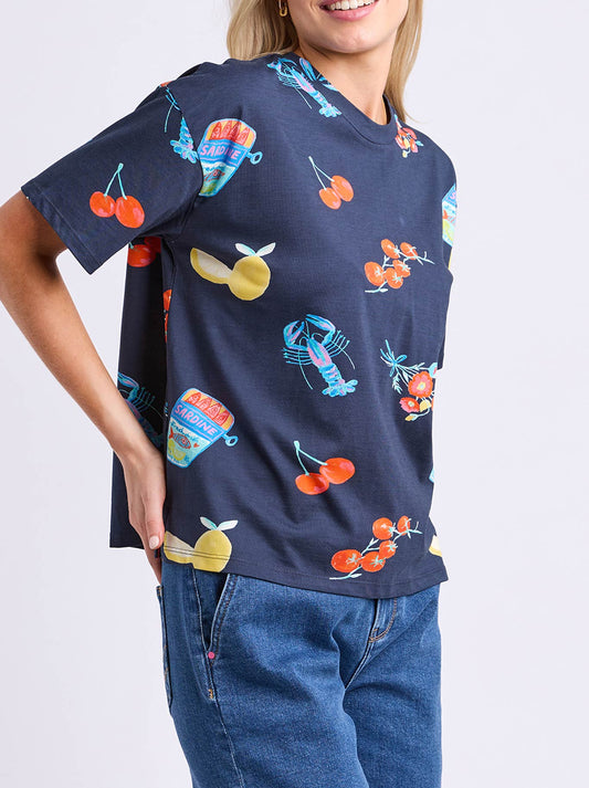 ELM MARKET TEE (Navy)