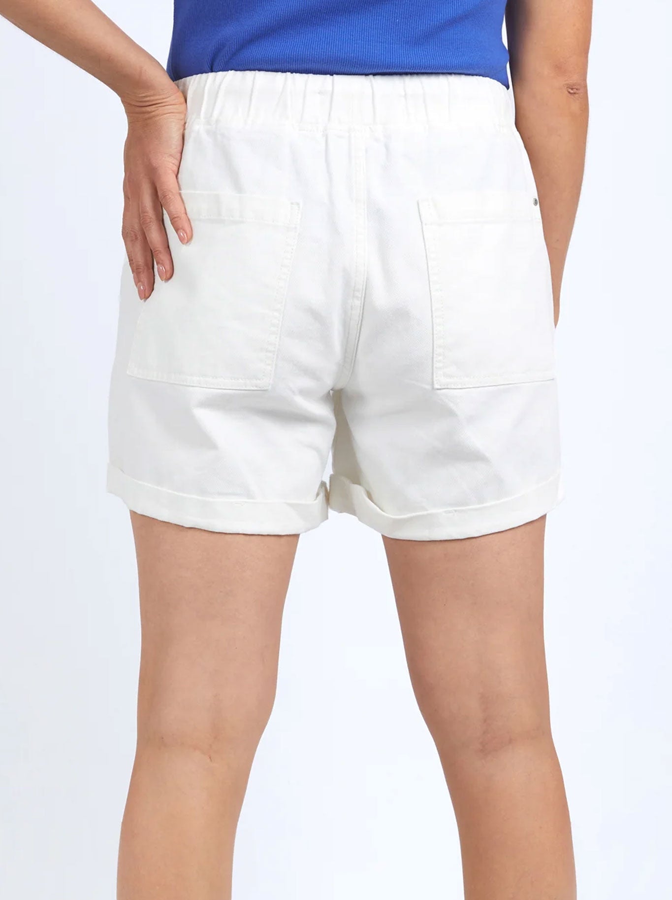 Elm Emma Relaxed Short (White)