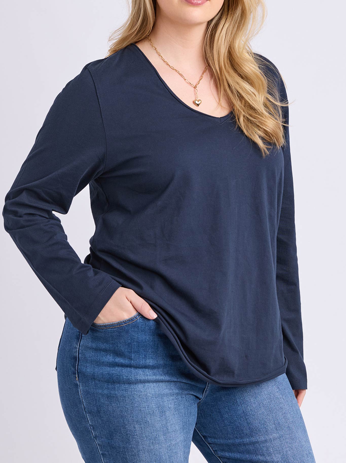ELM PIMA LONG SLEEVE VEE TEE (Maroon)
