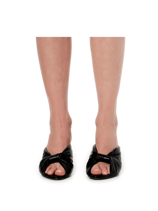 BALENCIAGA Leather Sandals (Black)